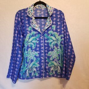Lilly Pulitzer Medium Pajama Top Silky Blue Grotto Elephant Tropical Coastal
